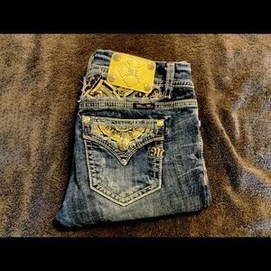 Miss Me mid rise crop jeans size 27